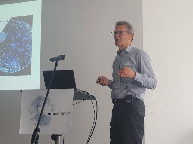 220630 104 edaWS22 068